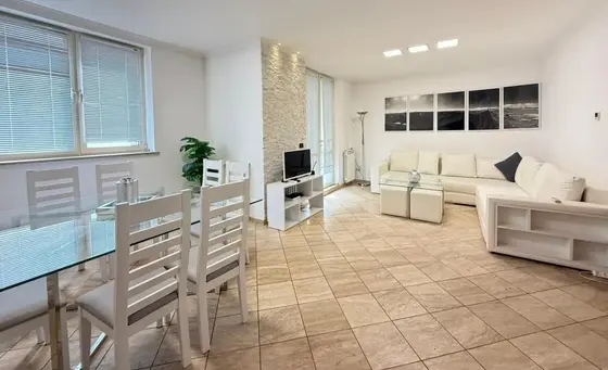 3-комнатная квартира, 90 м²