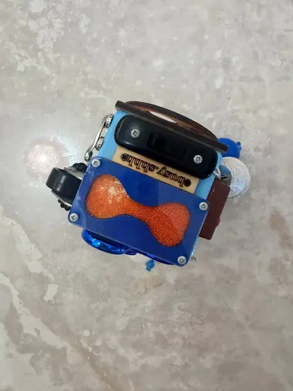 Синий бизикуб