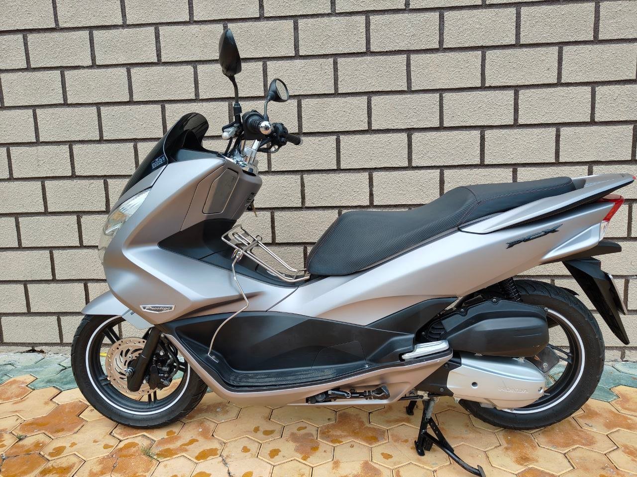 Скутер Honda PCX V2, 27 000 км