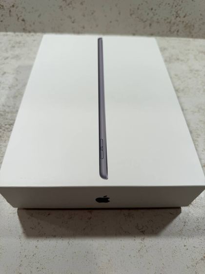 Продаём iPad в отличном состоянии, практически как новый.