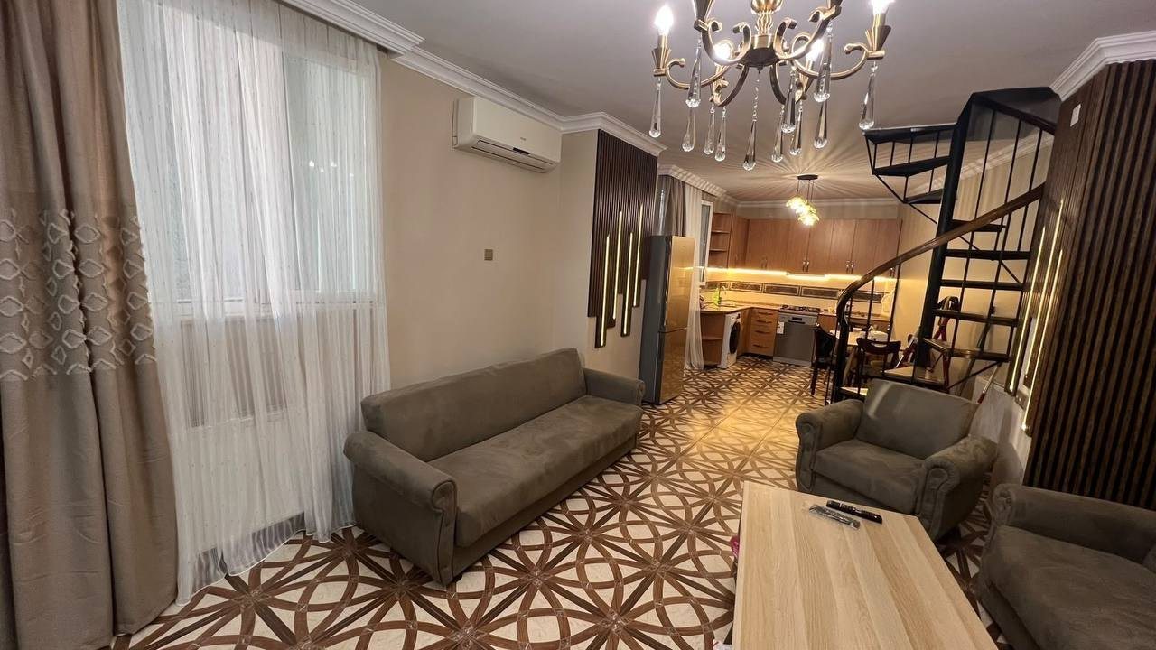 Квартира 2+1, 105 м²
