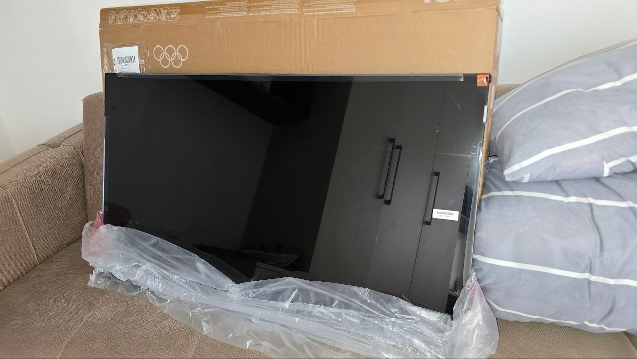 Доброе утро  продам телевизор TCL 43', новый в заводской упаковке.