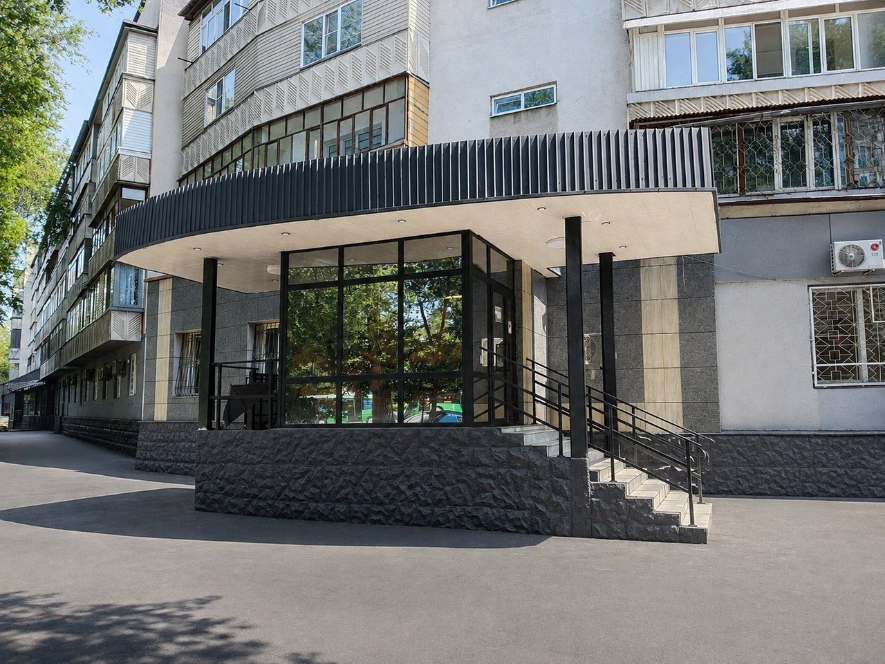 Коммерческие помещения, 25–150 м²