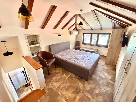 Двухуровневая квартира, 40 м²