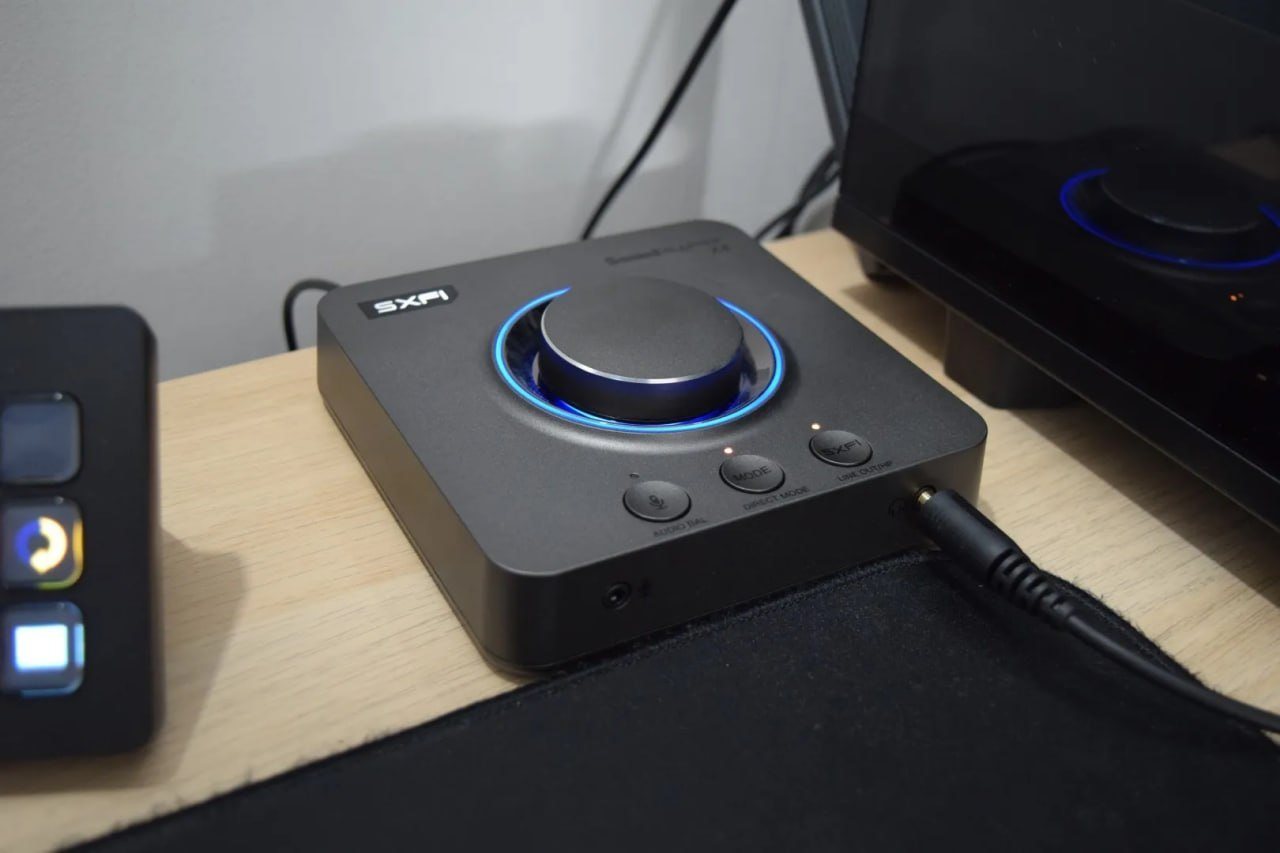 Creative Sound Blaster X4, 32-bit/192 кГц