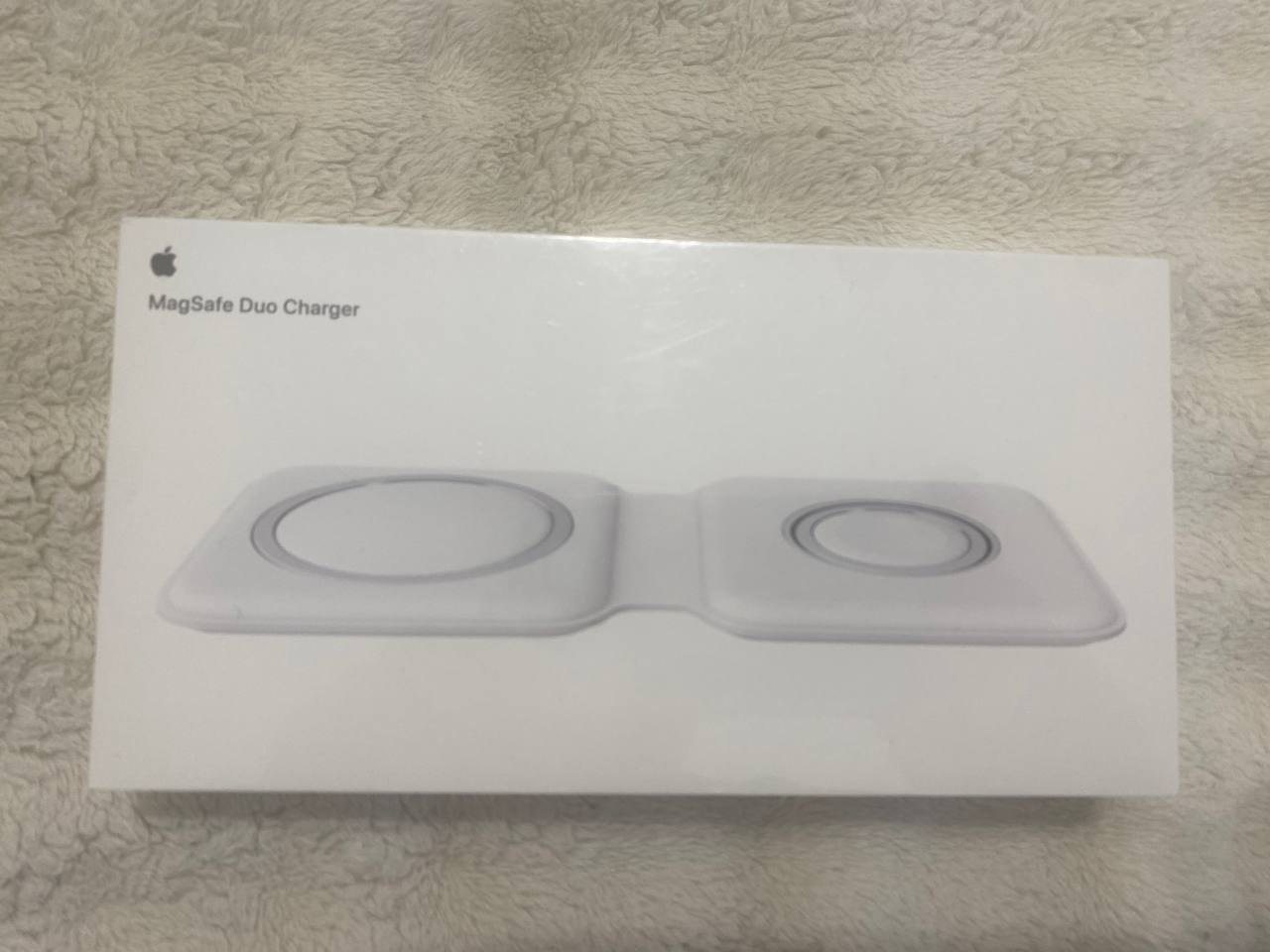 Apple MagSafe Duo Charger A2458