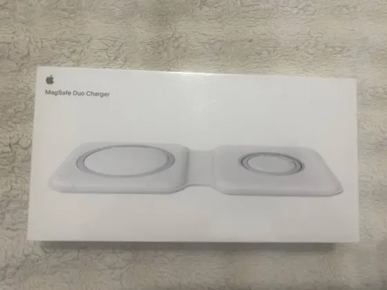 Apple MagSafe Duo Charger A2458