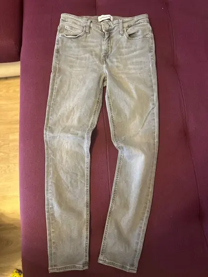 Джинсы Calvin Klein, W29