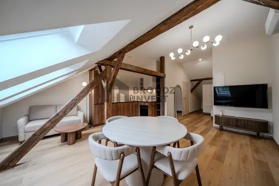 Квартира 2+kk, 68 м² с мебелью