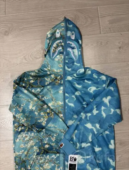 Худи BAPE x Van Gogh, размер M
