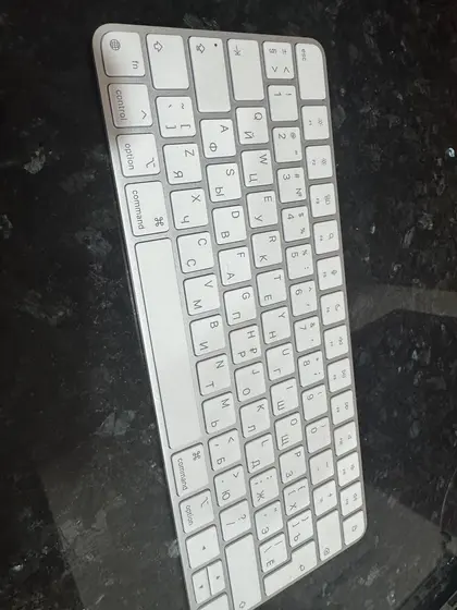 Оригинальная Apple Magic Keyboard A2450 — мало использовалась — ₫