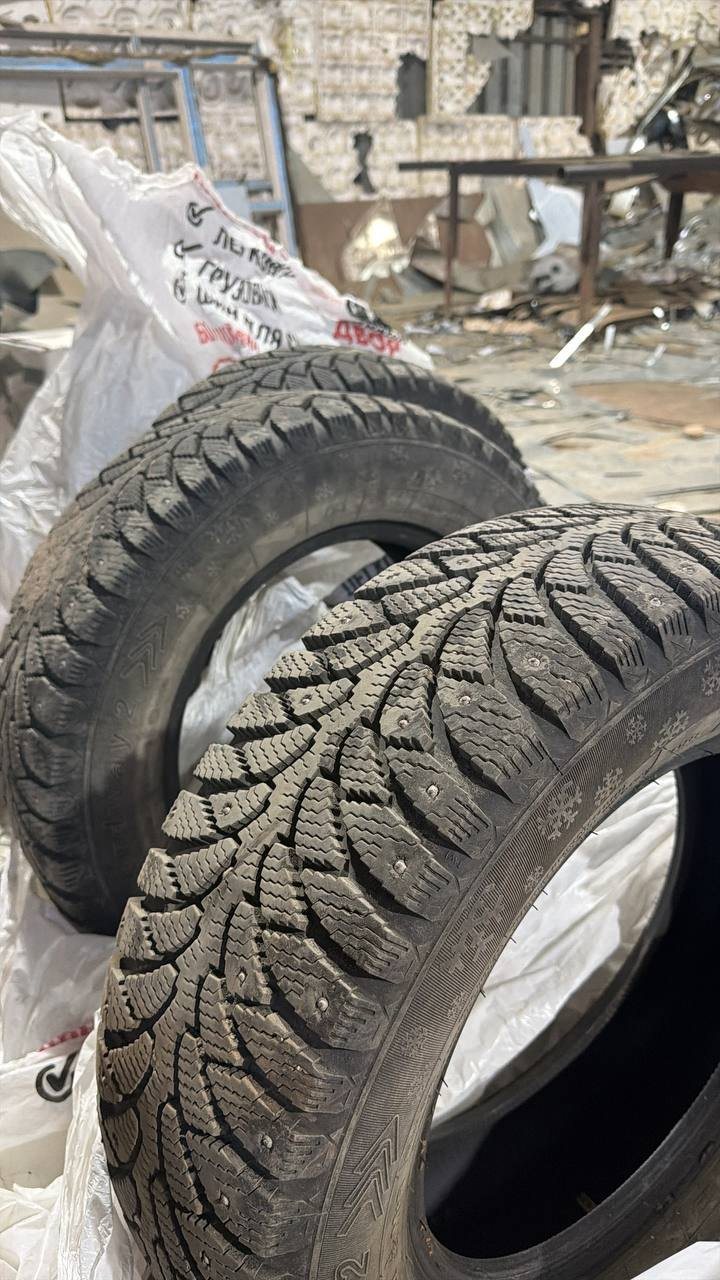 Зимние шины 205/65 R15