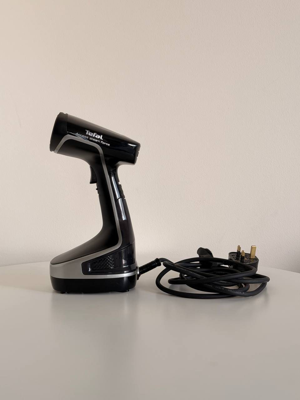 Отпариватель Tefal DT8230G0