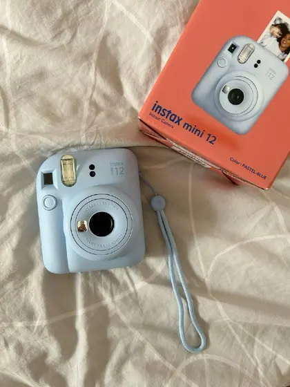 Fujifilm Instax Mini 12, комплект