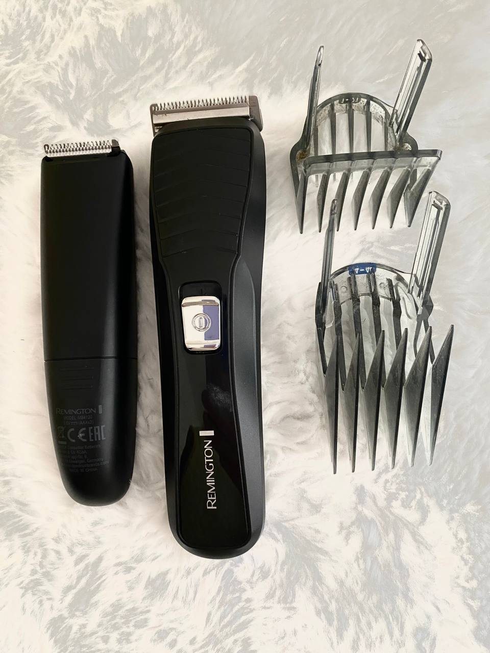 Триммер и машинка Remington с насадками