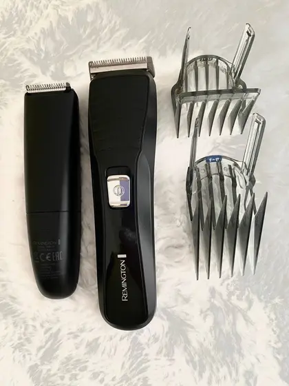 Триммер и машинка Remington с насадками