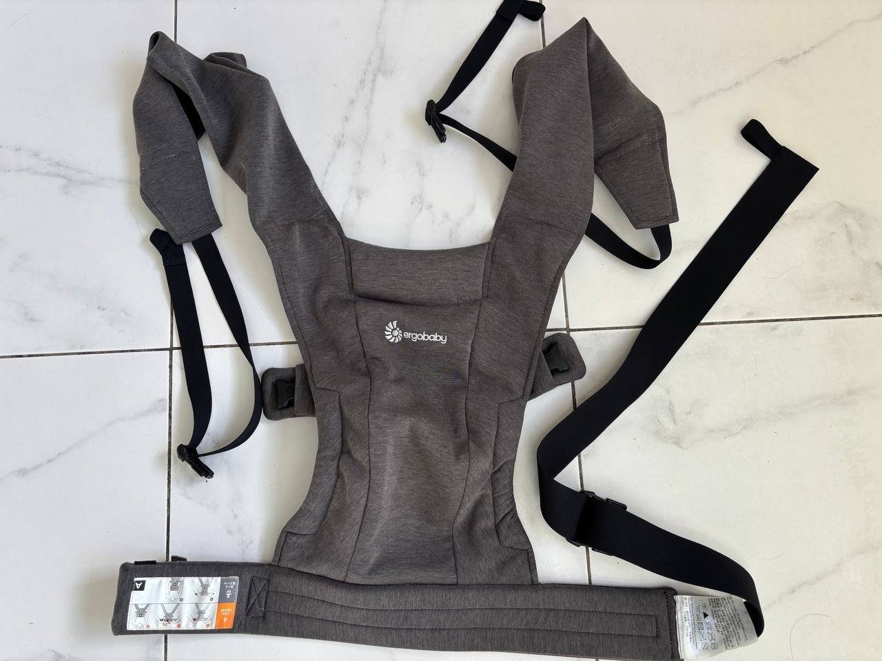 Эргорюкзак Ergobaby Embrace для детей 0–12 месяцев
