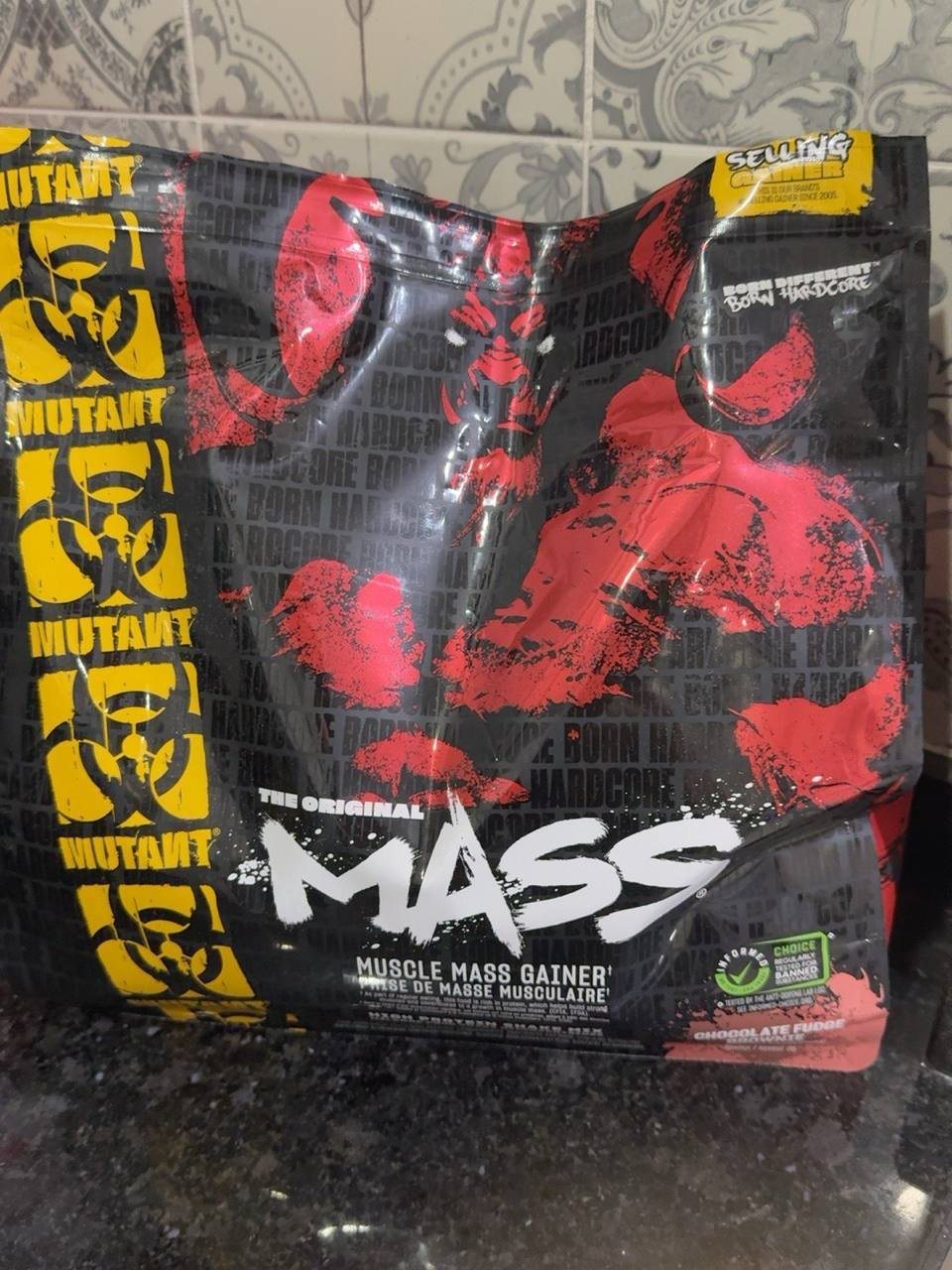 Гейнер Mutant Mass, 2,27 кг
