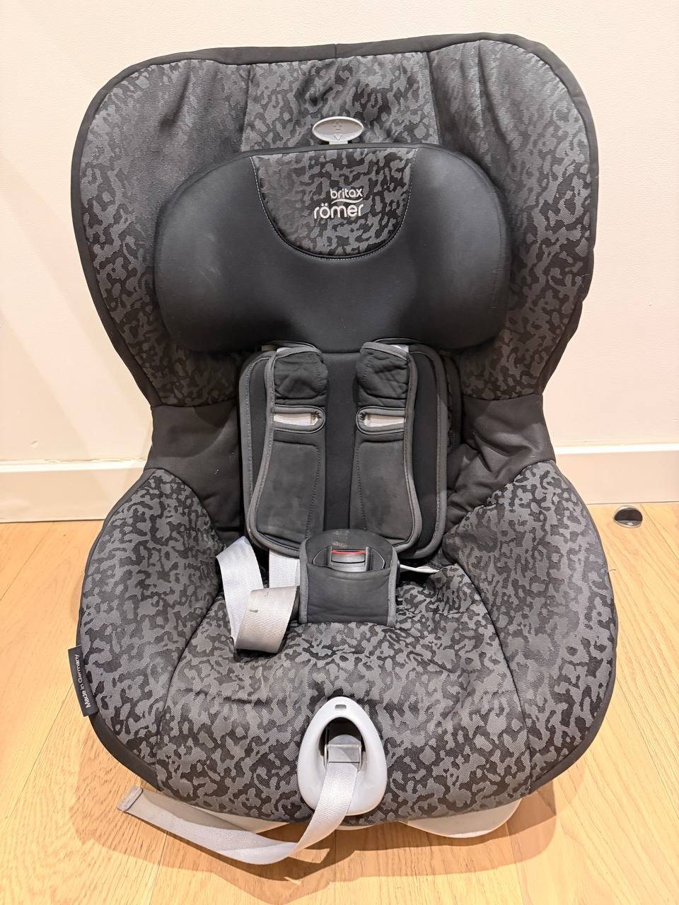 Автокресло Britax Römer, серое