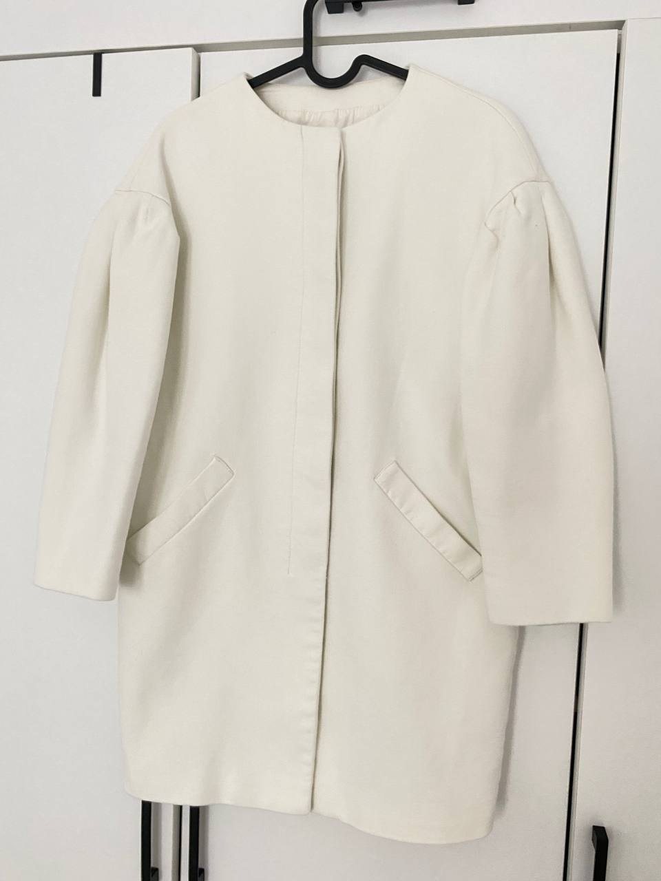 Полупальто Zara с укороченным рукавом
