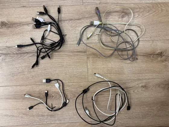 Набор зарядных USB-кабелей, 16 шт.