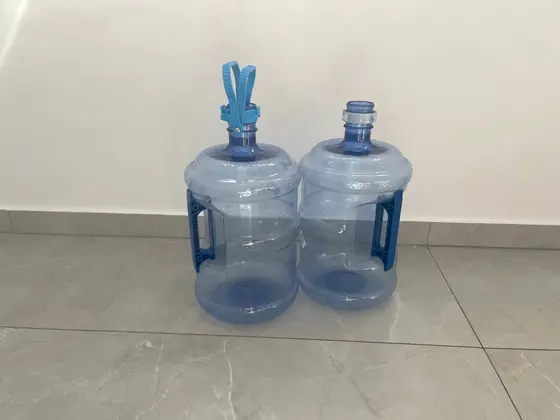 Две бутыли для воды, 10 л