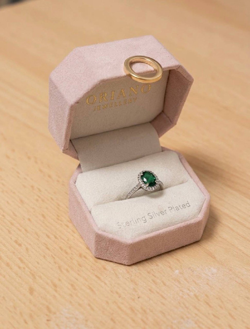 Серебряные украшения, 4 предмета