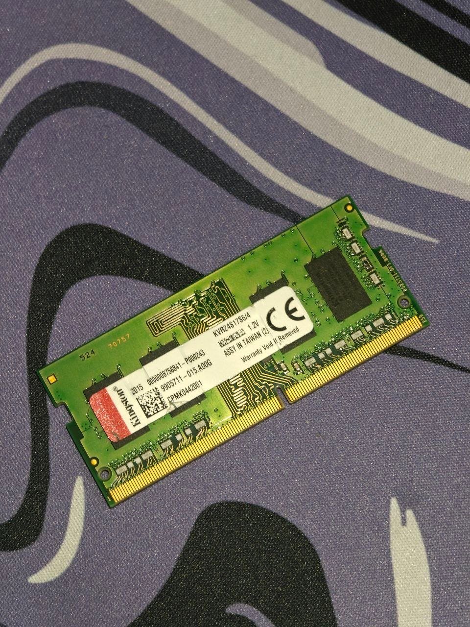 Оперативная память Kingston DDR4, 4 ГБ