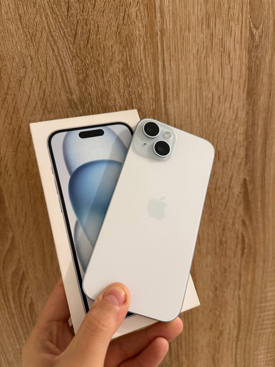Apple iPhone 15, 128 ГБ