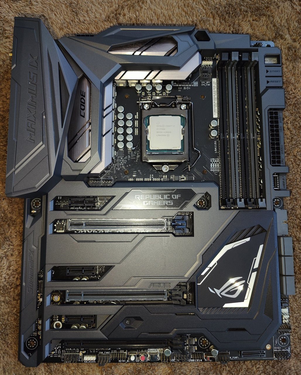 Материнская плата ASUS ROG Maximus IX Code, Z270