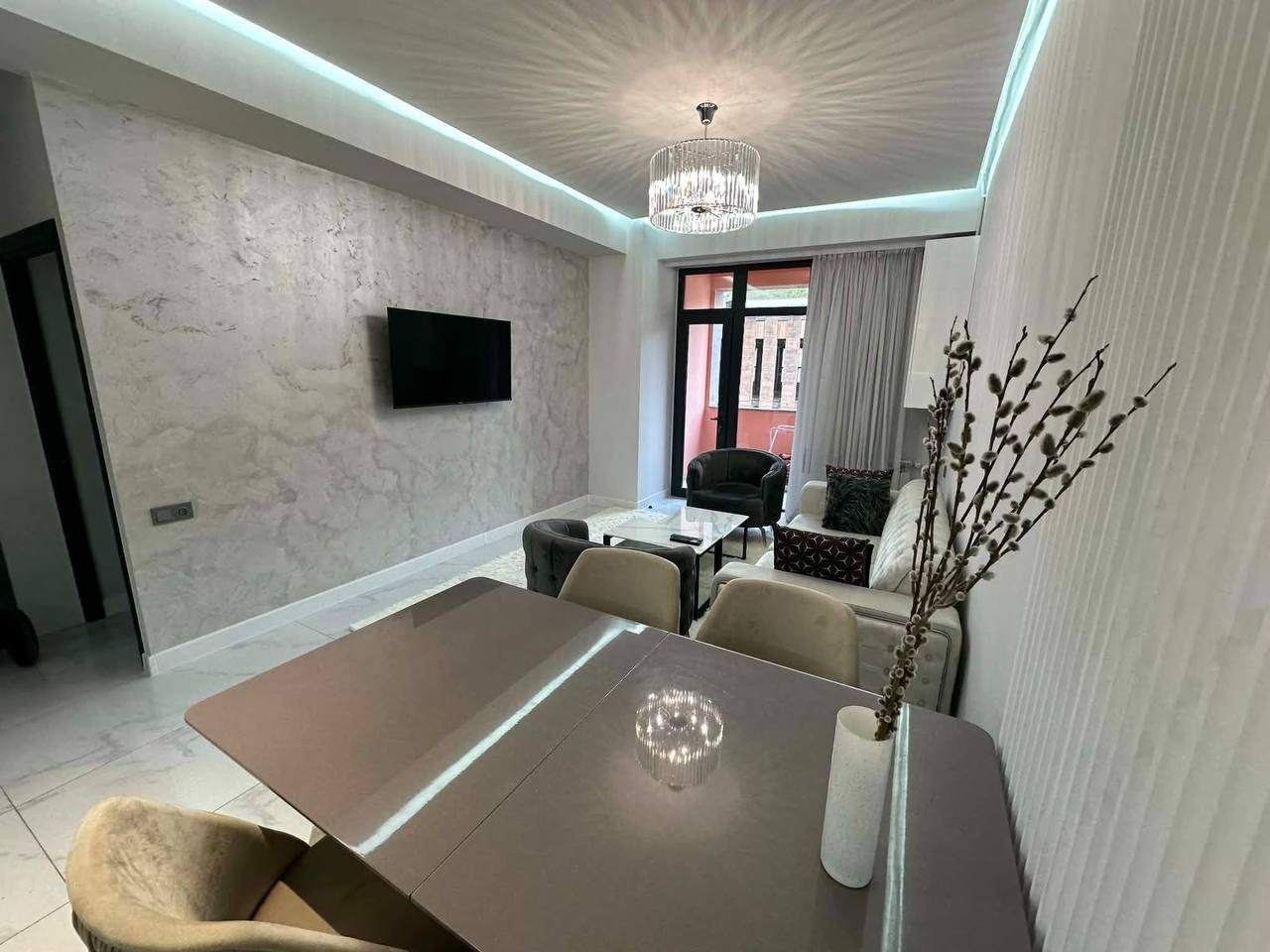 Двухкомнатная квартира, 60 м²