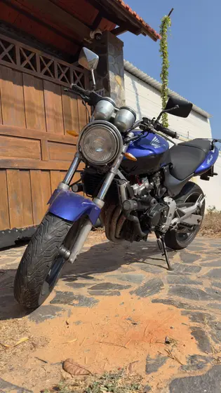 Honda 250cc, синий мотоцикл