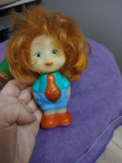 Винтажная резиновая игрушка Тюбик