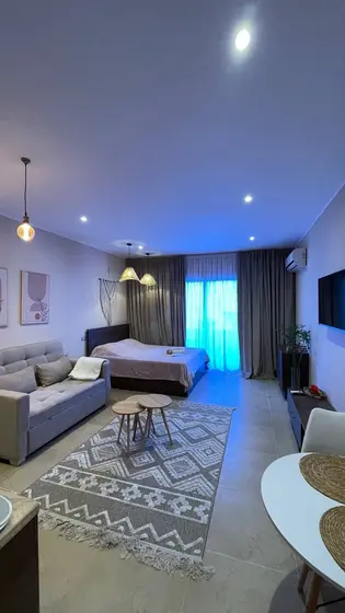 Студия с мебелью в Diamond Resort
