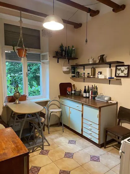 Квартира с 1 спальней, 55 м²