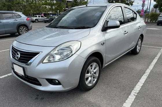 Nissan Almera 2012, автомат