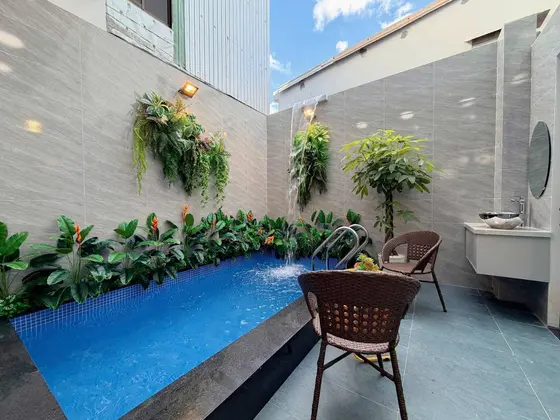 Дом с бассейном, 70 м²