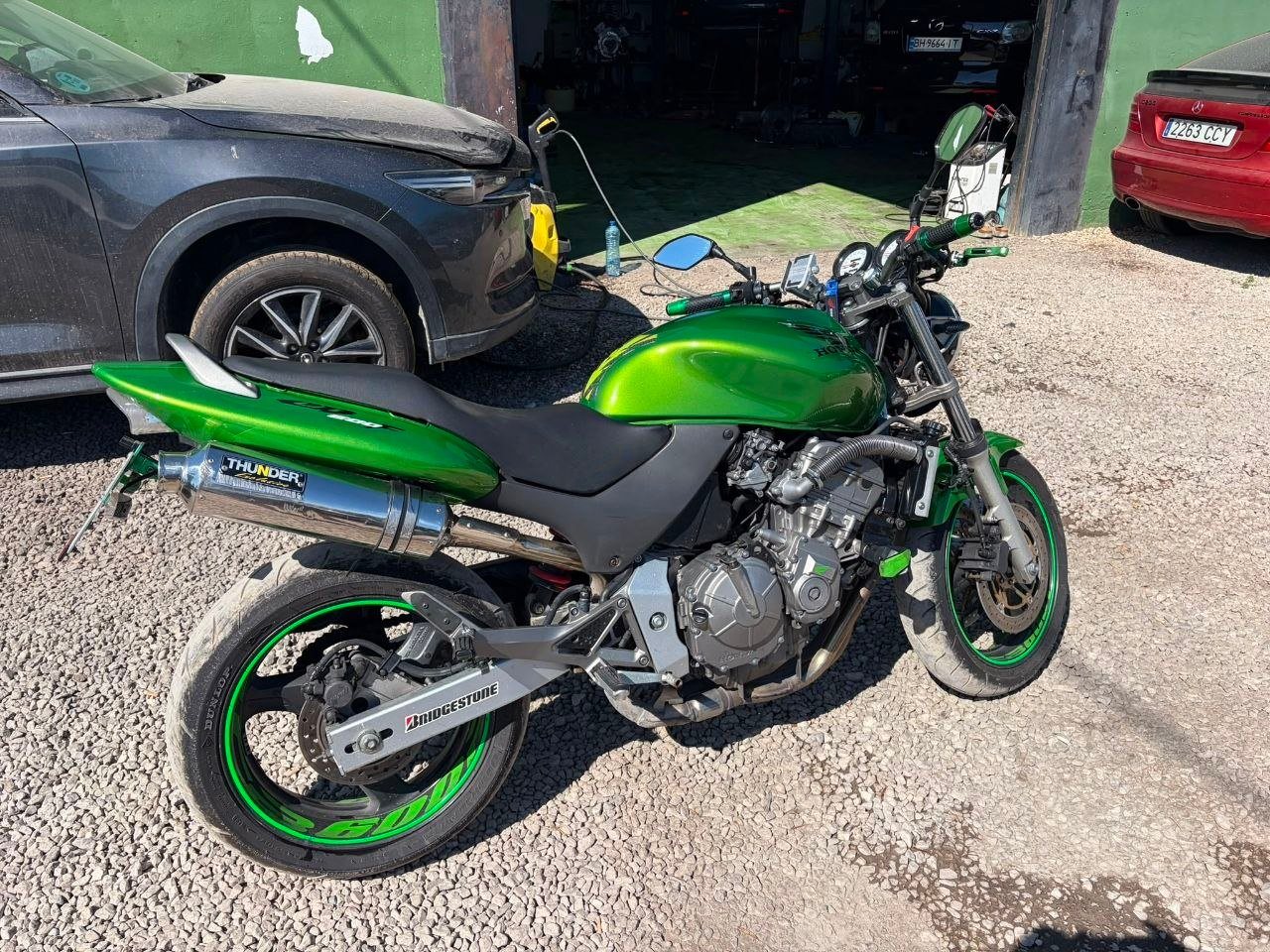 Honda CB600F Hornet, 2004