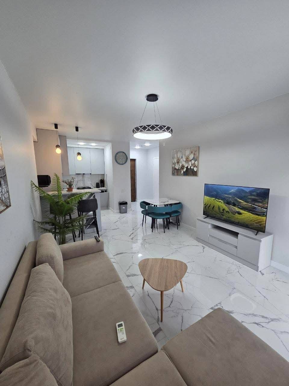 Квартира с 1 спальней, 63 м²