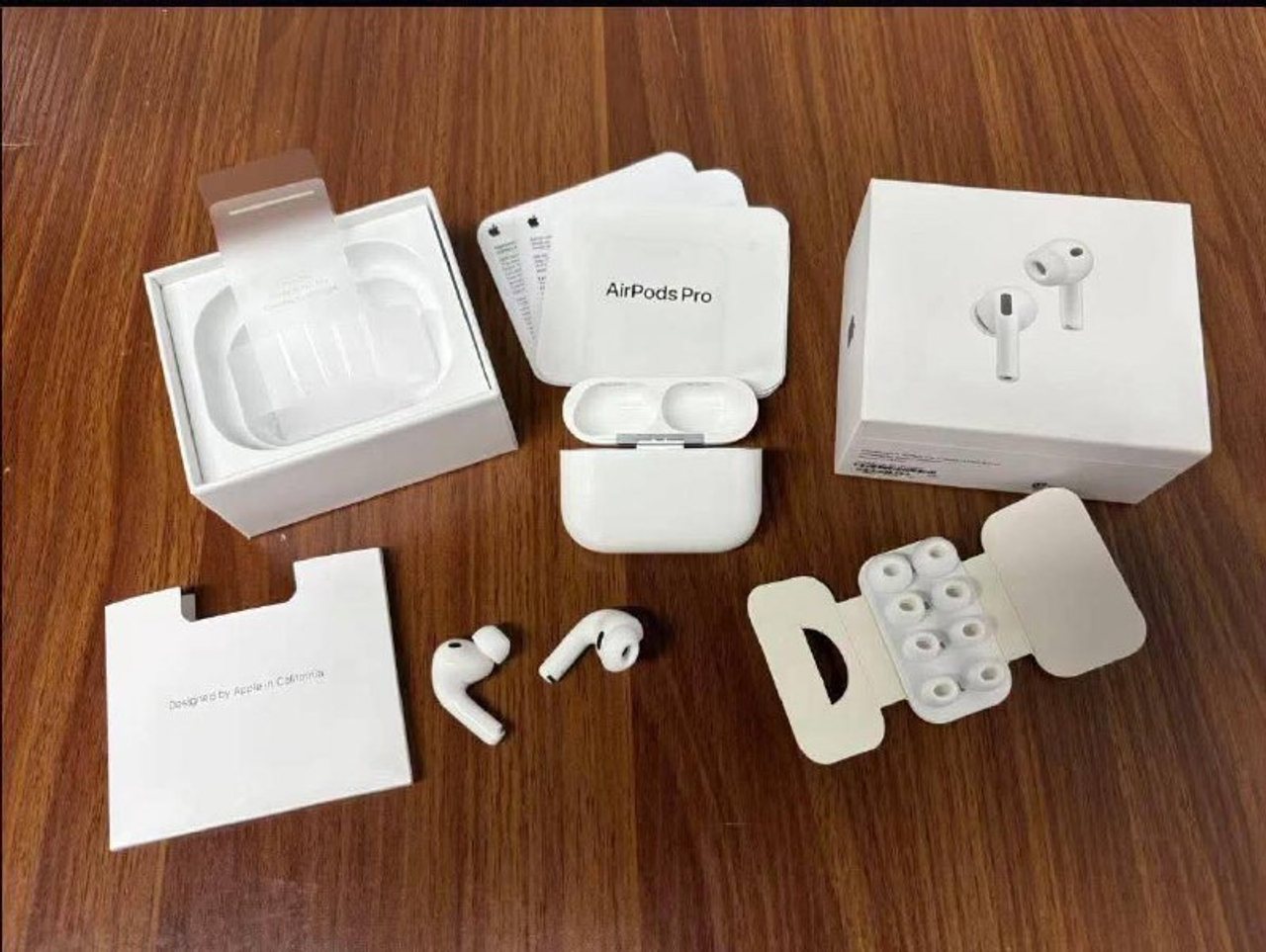 Копии наушников AirPods разных моделей