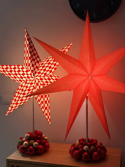 Новогодние лампы-звёзды IKEA