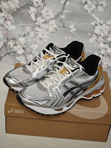 Кроссовки ASICS Gel-Kayano 14, 43 размер