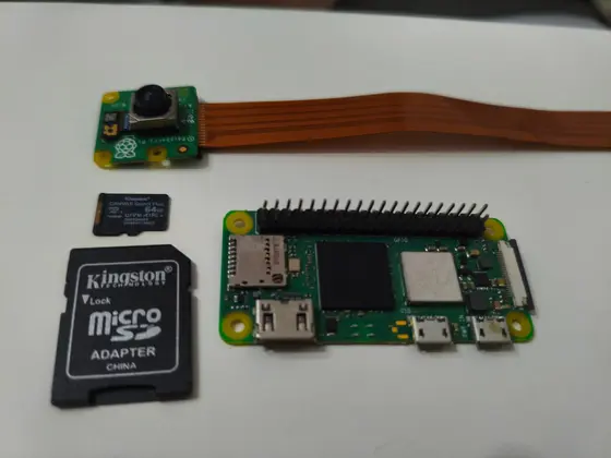 Raspberry Pi Zero 2 W, камера и карта памяти