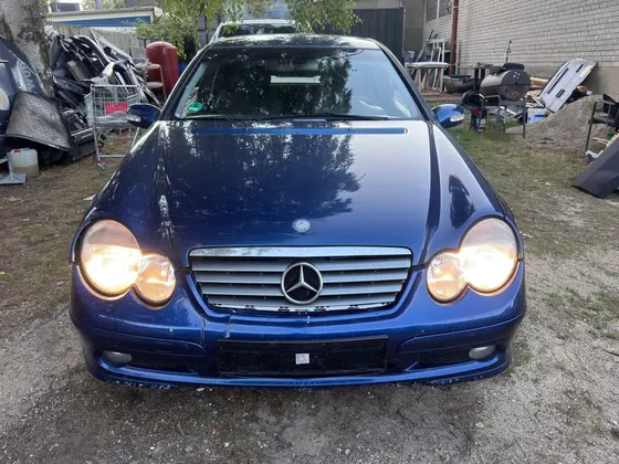 Mercedes-Benz 1.8 Kompressor, 2002 год