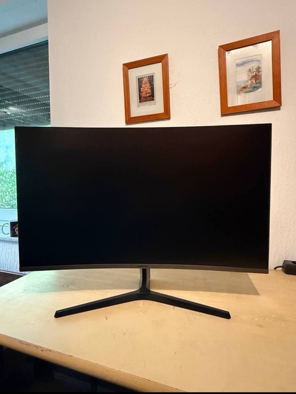 Samsung C32JG54, 31,5″, QHD, 144 Гц