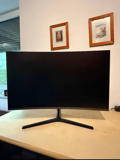 Samsung C32JG54, 31,5″, QHD, 144 Гц