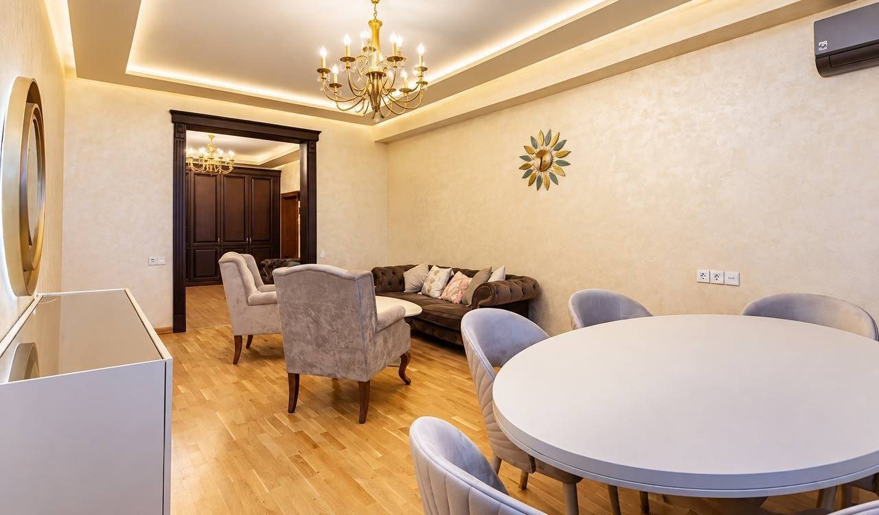 3-комнатная квартира, 130 м²