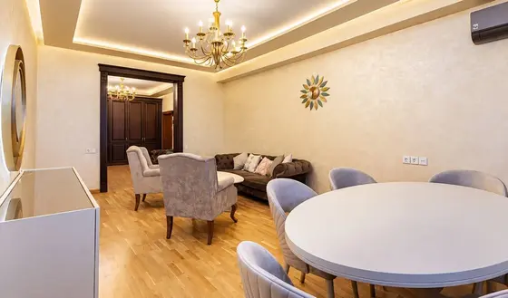 3-комнатная квартира, 130 м²