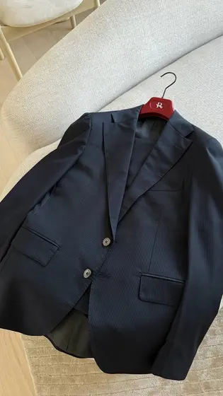 Мужской костюм Sartoria Rossi, 44–46